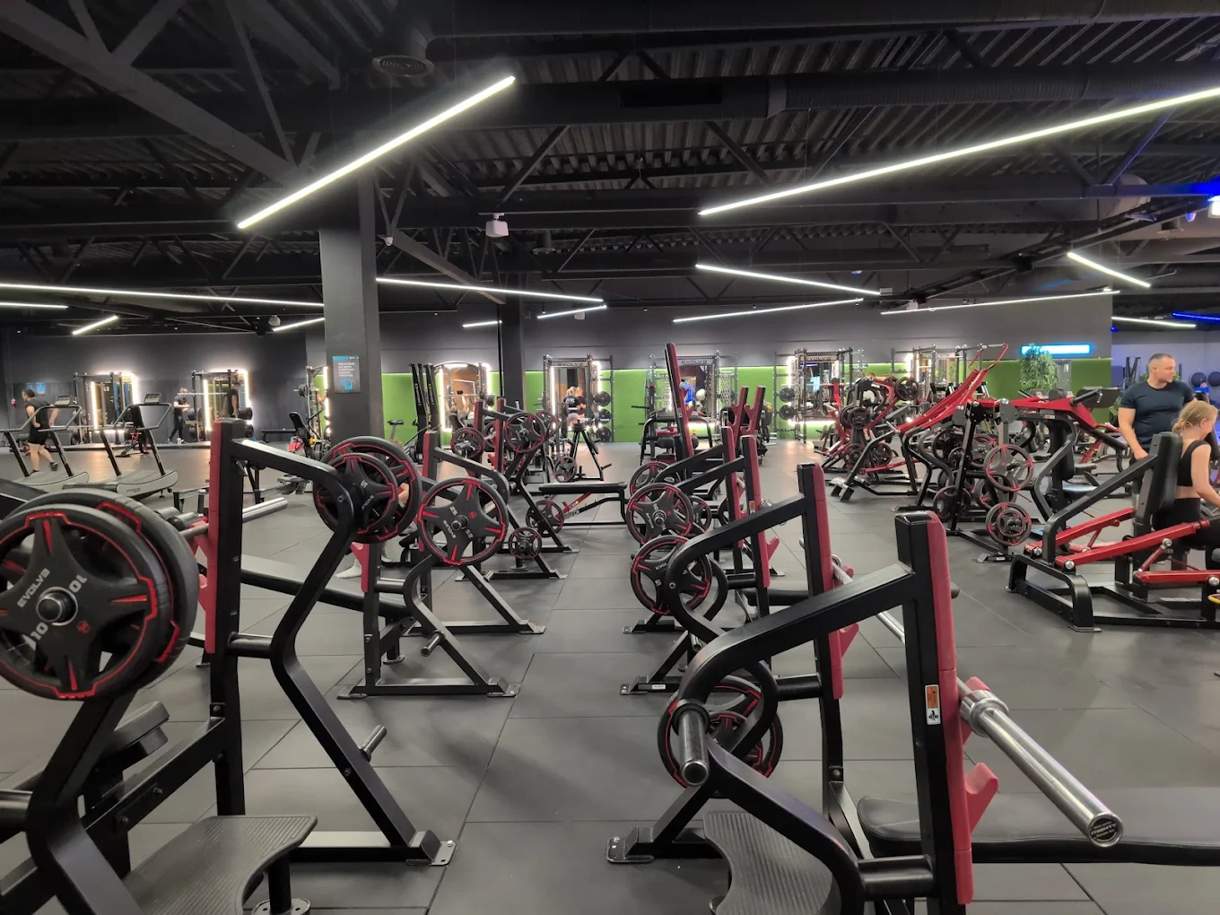 UAB Gym Plius — sporto klubas Klaipėda