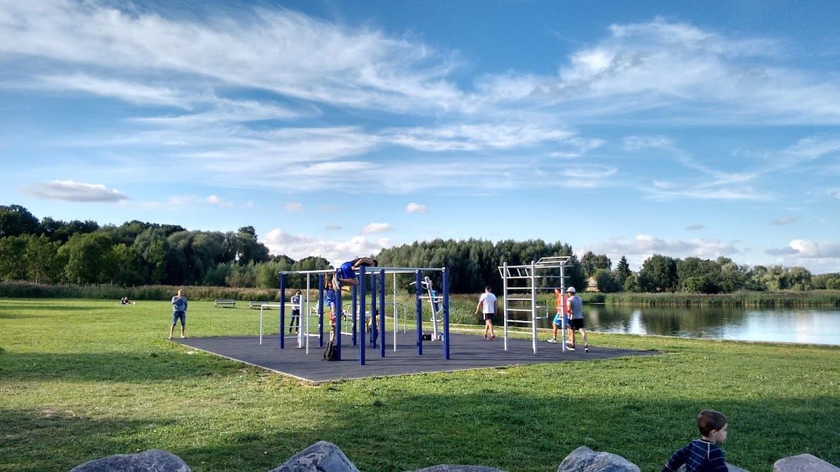 Outdoor sports equipment